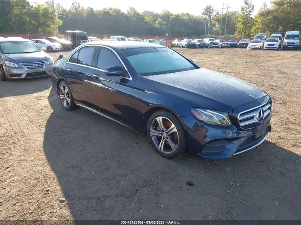 WDDZF4KB5HA169101 2017 MERCEDES-BENZ E-KLASSE - Image 1