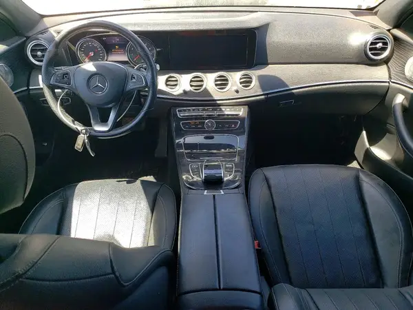 WDDZF4KB5HA198307 2017 MERCEDES-BENZ E-KLASSE - Image 8