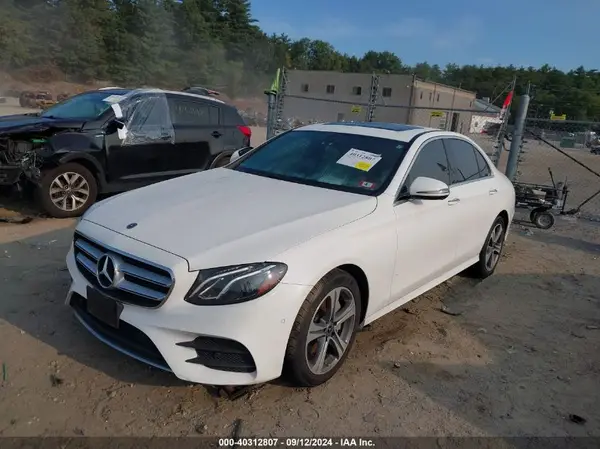 WDDZF4KB5HA259302 2017 MERCEDES-BENZ E-KLASSE - Image 2