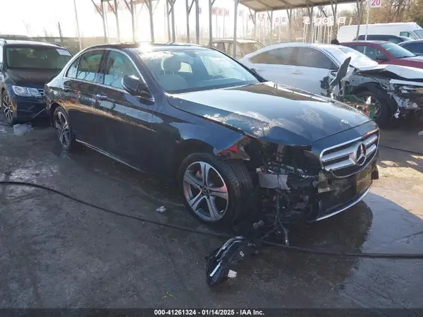 WDDZF4KB5JA365156 2018 MERCEDES-BENZ E-KLASSE - Image 1
