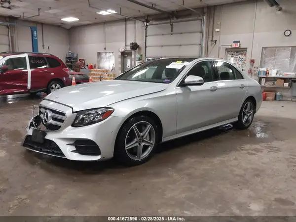 WDDZF4KB5JA380742 2018 MERCEDES-BENZ E-KLASSE - Image 2