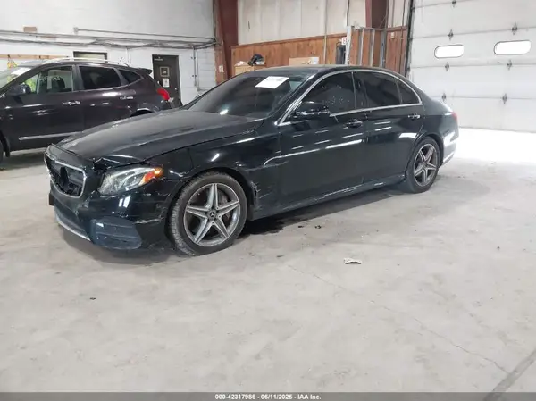 WDDZF4KB5JA389148 2018 MERCEDES-BENZ E-KLASSE - Image 2