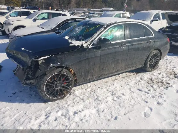 WDDZF4KB5JA396519 2018 MERCEDES-BENZ E-KLASSE - Image 2