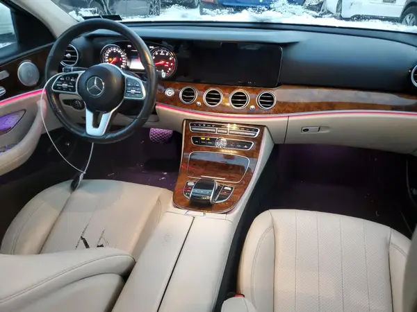 WDDZF4KB5KA677365 2019 MERCEDES-BENZ E-KLASSE - Image 8