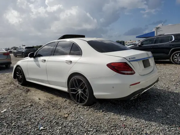 WDDZF4KB6HA021765 2017 MERCEDES-BENZ E-KLASSE - Image 2