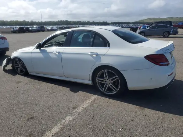 WDDZF4KB6HA110283 2017 MERCEDES-BENZ E-KLASSE - Image 2