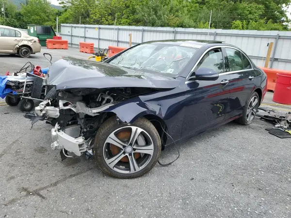 WDDZF4KB6HA146927 2017 MERCEDES-BENZ E-KLASSE - Image 1