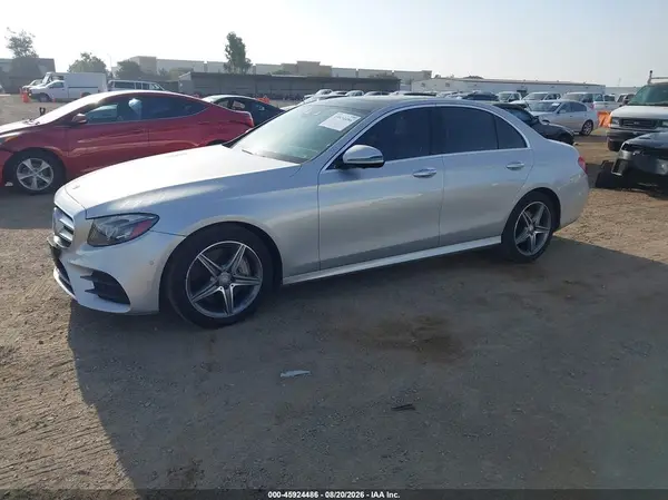 2017 MERCEDES-BENZ E-KLASSE IAAI lot 45924486 auction photo 2