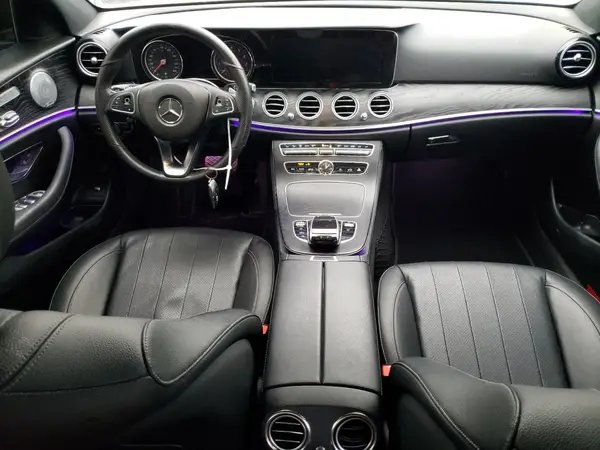 WDDZF4KB6JA300042 2018 MERCEDES-BENZ E-KLASSE - Image 8