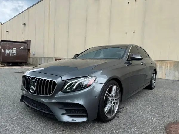 WDDZF4KB6JA404949 2018 MERCEDES-BENZ E-KLASSE - Image 2