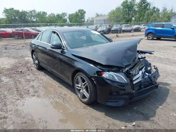 WDDZF4KB6JA407950 2018 MERCEDES-BENZ E-KLASSE - Image 1