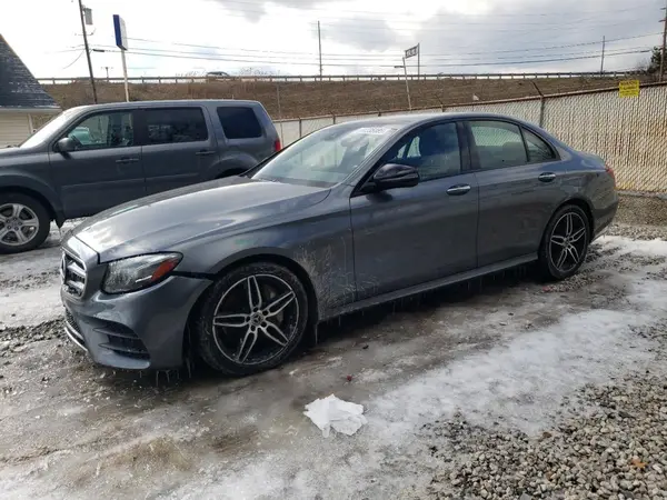 WDDZF4KB6KA619801 2019 MERCEDES-BENZ E-KLASSE - Image 1