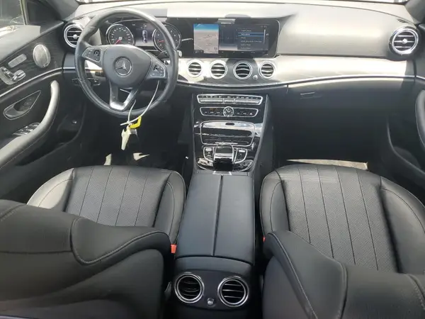 WDDZF4KB7HA017434 2017 MERCEDES-BENZ E-KLASSE - Image 8