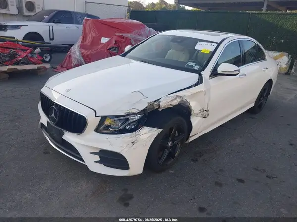 WDDZF4KB7HA025467 2017 MERCEDES-BENZ E-KLASSE - Image 2