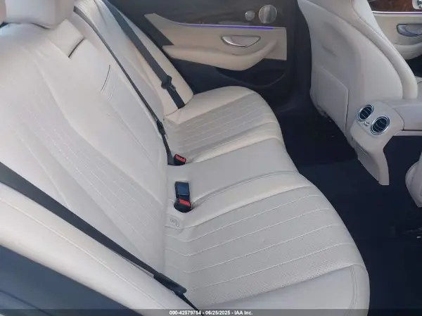 WDDZF4KB7HA025467 2017 MERCEDES-BENZ E-KLASSE - Image 8