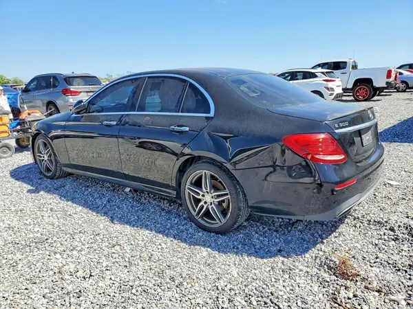 WDDZF4KB7HA045041 2017 MERCEDES-BENZ E-KLASSE - Image 2