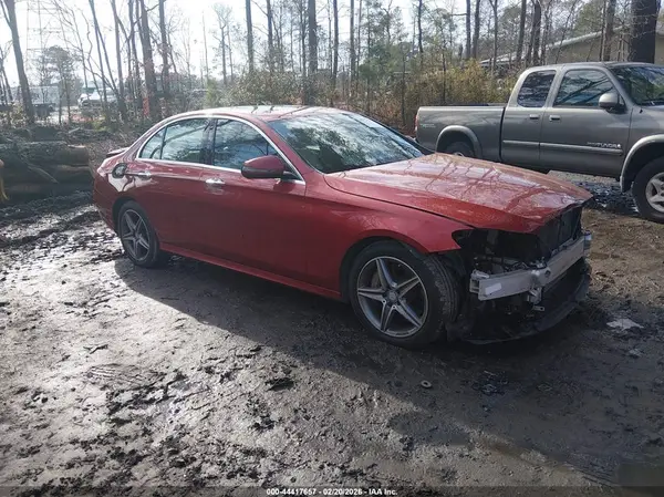 WDDZF4KB7HA083837 2017 MERCEDES-BENZ E-KLASSE - Image 1