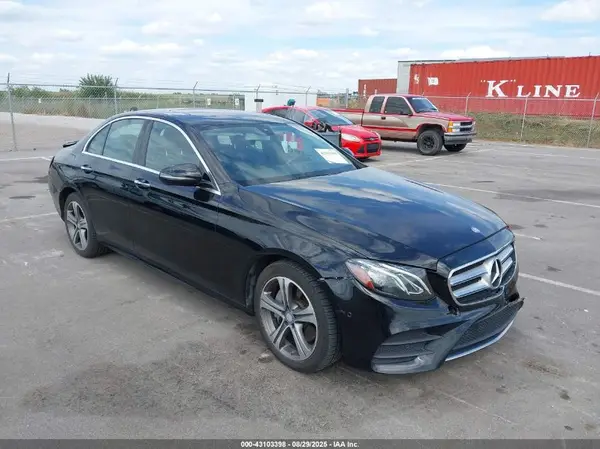 WDDZF4KB7HA149254 2017 MERCEDES-BENZ E-KLASSE - Image 1