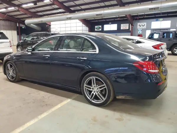 WDDZF4KB7HA159928 2017 MERCEDES-BENZ E-KLASSE - Image 2