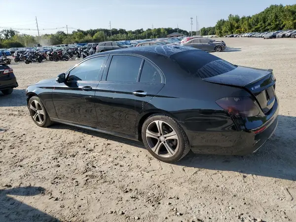 WDDZF4KB7HA171674 2017 MERCEDES-BENZ E-KLASSE - Image 2