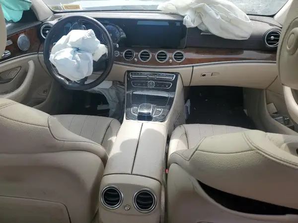 WDDZF4KB7HA237365 2017 MERCEDES-BENZ E-KLASSE - Image 8