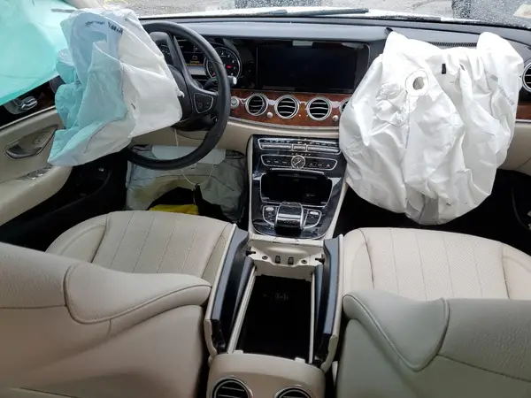 WDDZF4KB7JA343689 2018 MERCEDES-BENZ E-KLASSE - Image 8