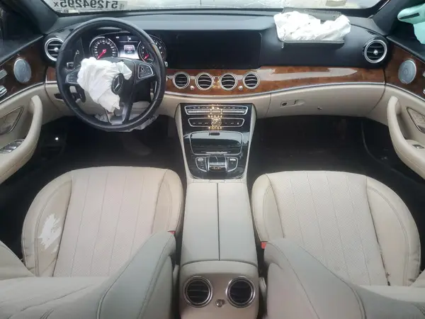 WDDZF4KB7JA383299 2018 MERCEDES-BENZ E-KLASSE - Image 8