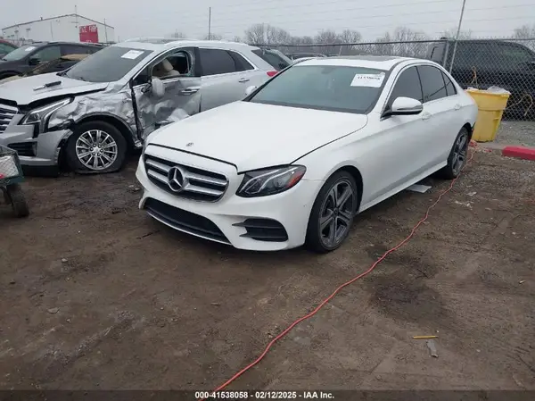 WDDZF4KB7JA388292 2018 MERCEDES-BENZ E-KLASSE - Image 2