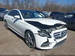 WDDZF4KB7JA452329 2018 MERCEDES-BENZ E-KLASSE