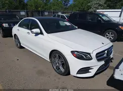 WDDZF4KB7KA622979 2019 MERCEDES-BENZ E-KLASSE
