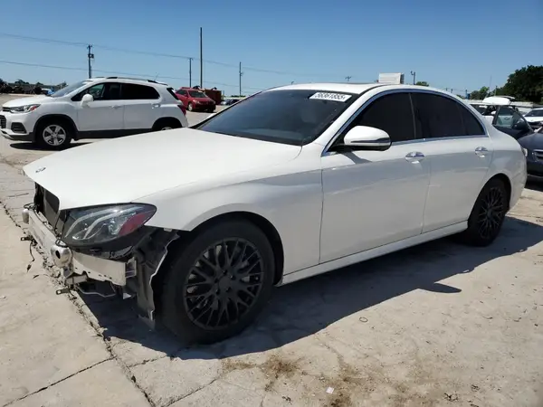 WDDZF4KB8HA016812 2017 MERCEDES-BENZ E-KLASSE - Image 1