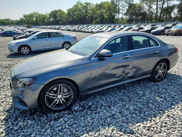 WDDZF4KB8HA032914 2017 MERCEDES-BENZ E-KLASSE - Image 1