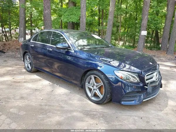 WDDZF4KB8HA062835 2017 MERCEDES-BENZ E-KLASSE - Image 1