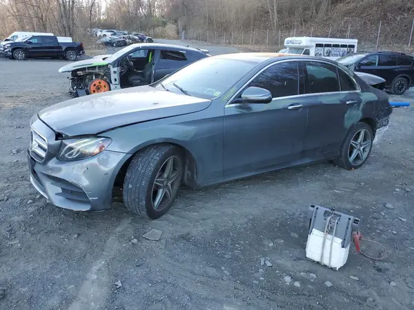 WDDZF4KB8HA063340 2017 MERCEDES-BENZ E-KLASSE - Image 1