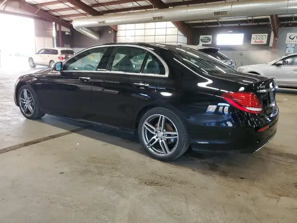 WDDZF4KB8HA086424 2017 MERCEDES-BENZ E-KLASSE - Image 2