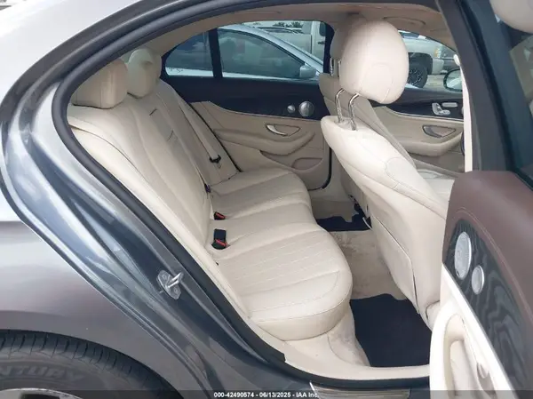 WDDZF4KB8HA162871 2017 MERCEDES-BENZ E-KLASSE - Image 8