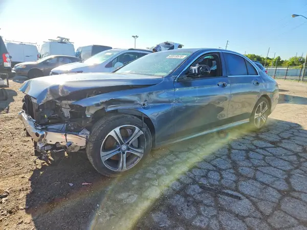 WDDZF4KB8HA185938 2017 MERCEDES-BENZ E-KLASSE - Image 1