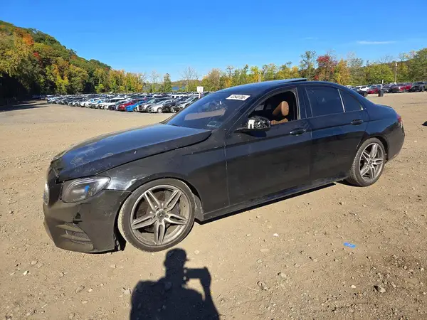 WDDZF4KB8JA354815 2018 MERCEDES-BENZ E-KLASSE - Image 1