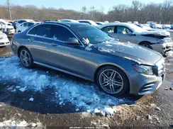 WDDZF4KB8JA451240 2018 MERCEDES-BENZ E-KLASSE