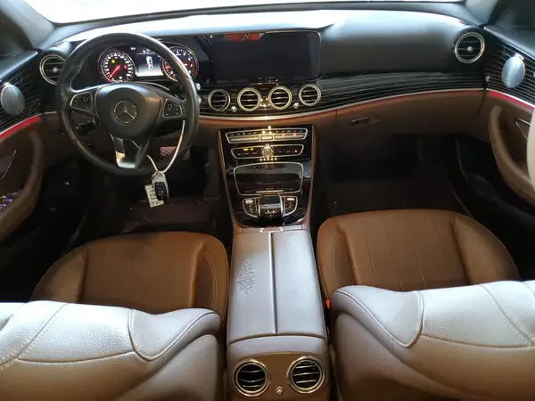 WDDZF4KB8JA467955 2018 MERCEDES-BENZ E-KLASSE - Image 8