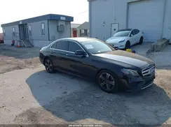 WDDZF4KB8KA507775 2019 MERCEDES-BENZ E-KLASSE