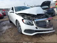 WDDZF4KB8KA588745 2019 MERCEDES-BENZ E-KLASSE