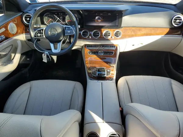 WDDZF4KB8KA594741 2019 MERCEDES-BENZ E-KLASSE - Image 8