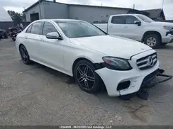 WDDZF4KB8KA599471 2019 MERCEDES-BENZ E-KLASSE