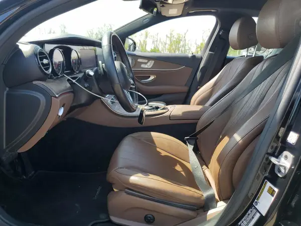 2019 MERCEDES-BENZ E-KLASSE auction photo 7