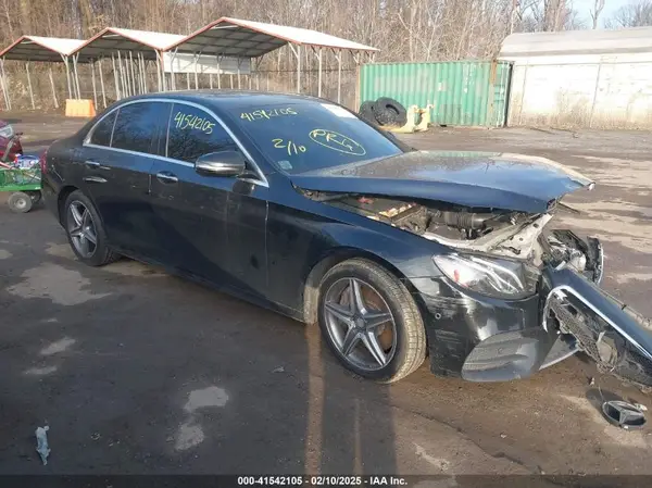 WDDZF4KB9HA059071 2017 MERCEDES-BENZ E-KLASSE - Image 1