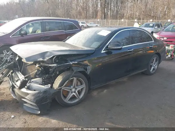 WDDZF4KB9HA059071 2017 MERCEDES-BENZ E-KLASSE - Image 2