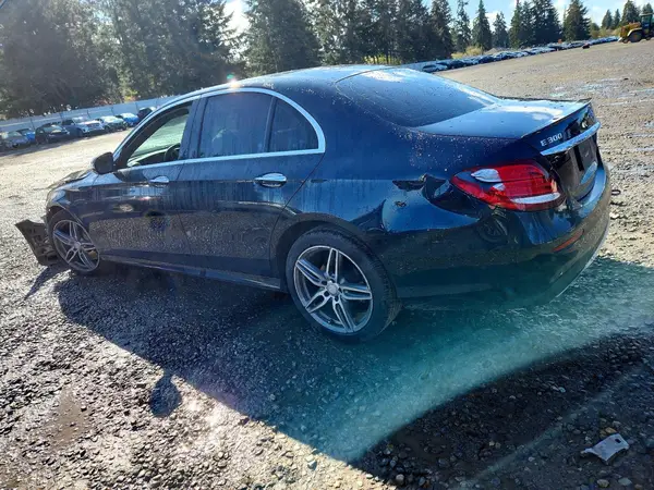 WDDZF4KB9HA081667 2017 MERCEDES-BENZ E-KLASSE - Image 2