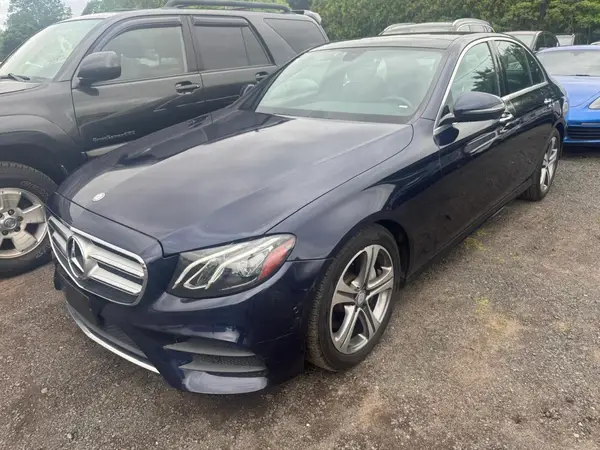 WDDZF4KB9HA112660 2017 MERCEDES-BENZ E-KLASSE - Image 1
