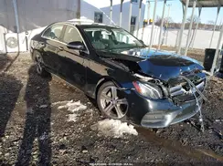 WDDZF4KB9HA135677 2017 MERCEDES-BENZ E-KLASSE